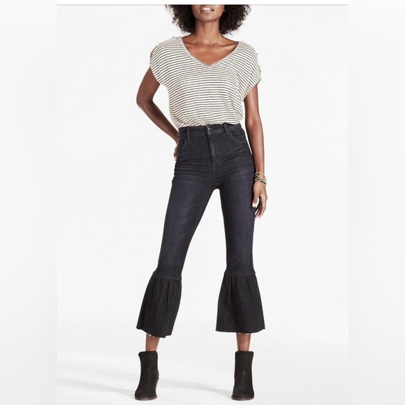Lucky Brand High Rise Cropped Ruffle Flare Jean Size 0/25 - Picture 1 of 7